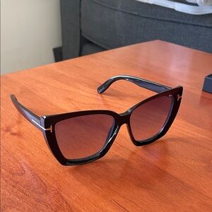 Tom Ford Black Cat-Eye Sunglasses